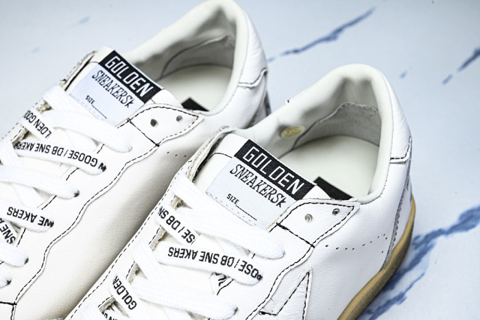 GGDB SNEAKERS 120256