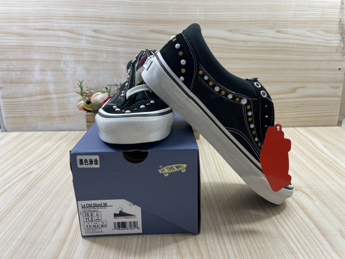 VANS SNEAKERS VS-06