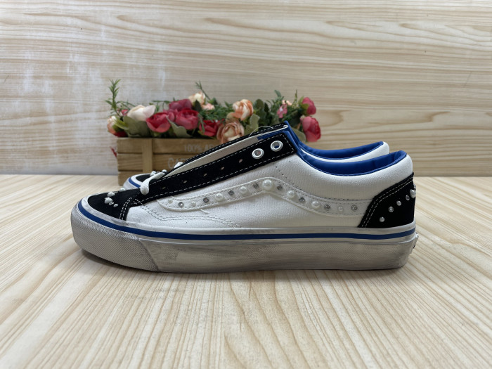 VANS SNEAKERS VS-07