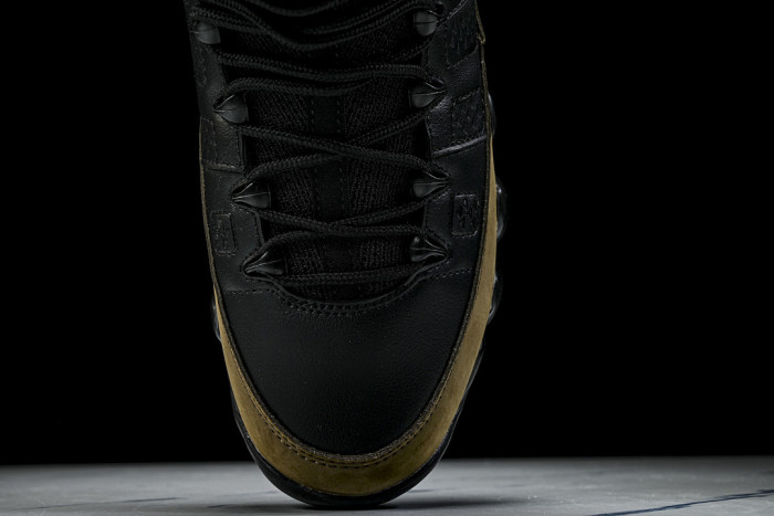 Jordan 9 Retro “Olive” HV4794-030