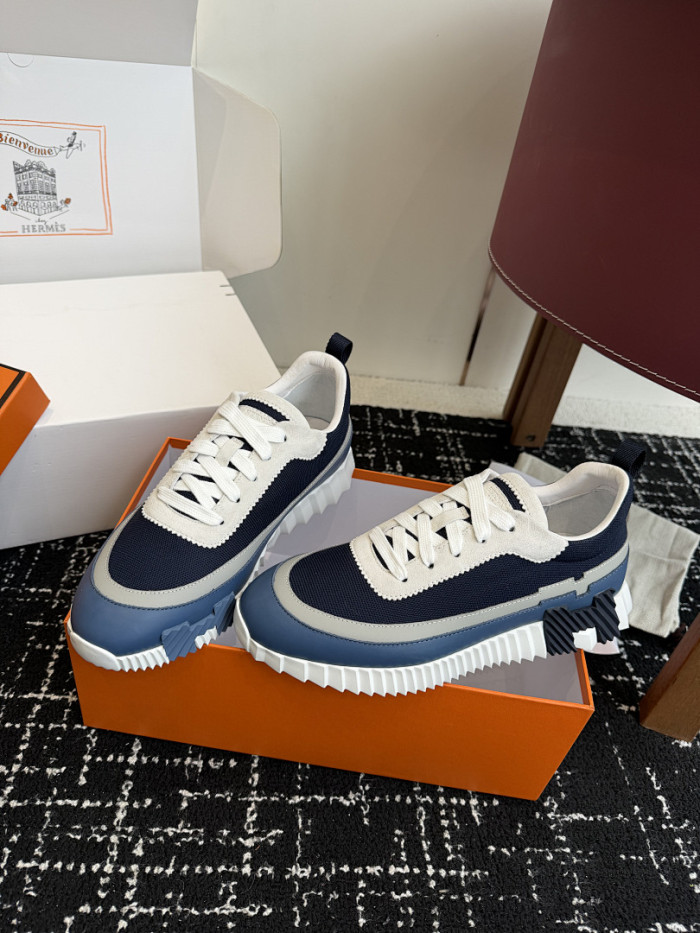 HER SHOES HM-20