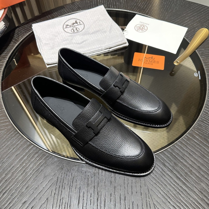 HER SHOES HM-27