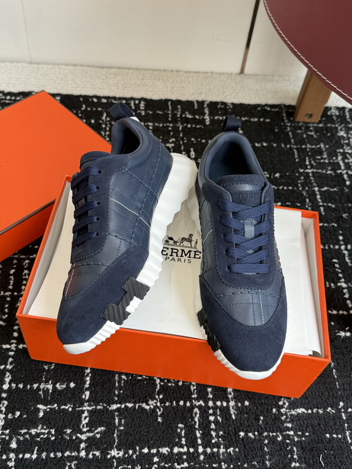 HER SHOES HM-35