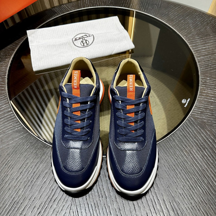 HER SHOES HM-14