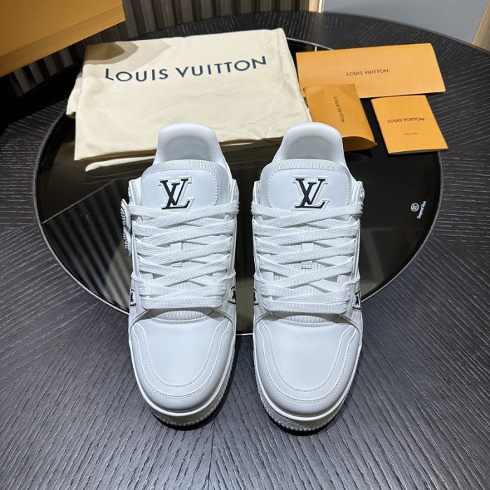 LOVT SNEAKER lv-397