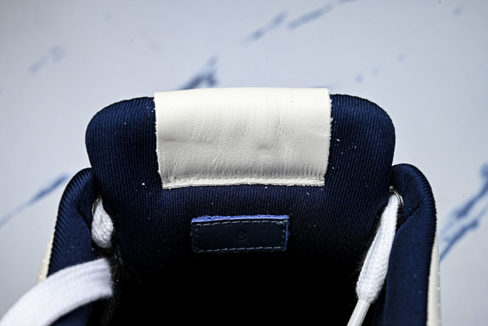 LOW-TOP SNEAKER GC-53