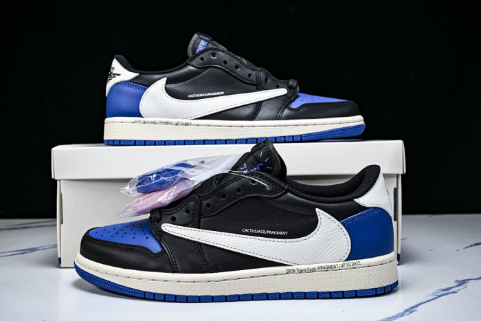 Travis Scott x Air Jordan 1 Low DM7866-014