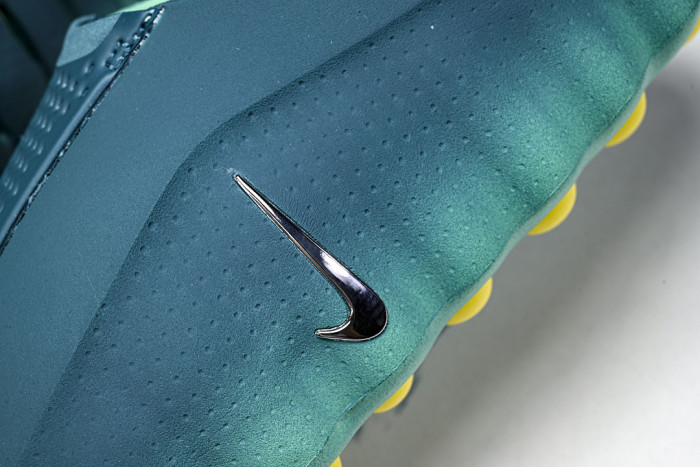 Nike Mind 001 Slide Geode Teal Light Menta HQ4307-301 (RUN SMALL,PLS 1 SIZE UP)