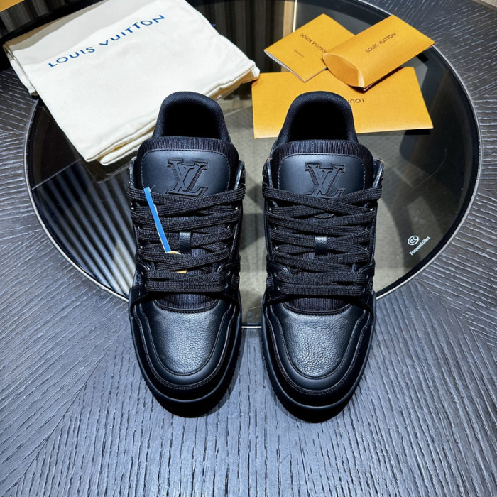 LOVT SNEAKER lv-351