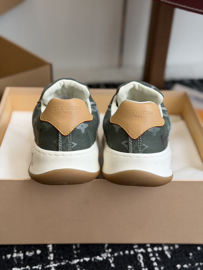LOVT SNEAKER lv-521