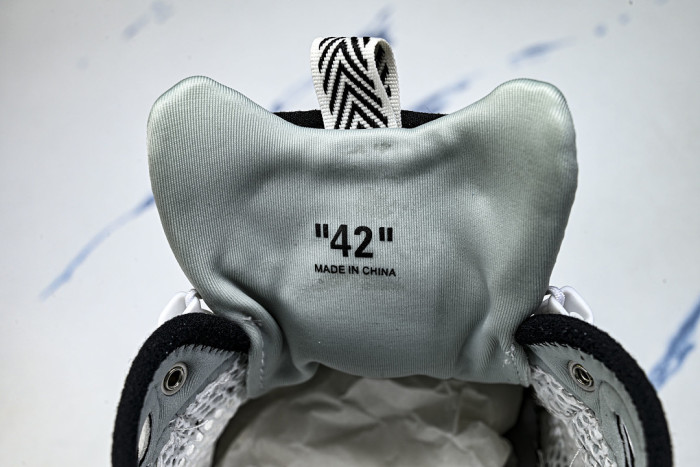 OF BE RIGHT BACK SNEAKERS OB49