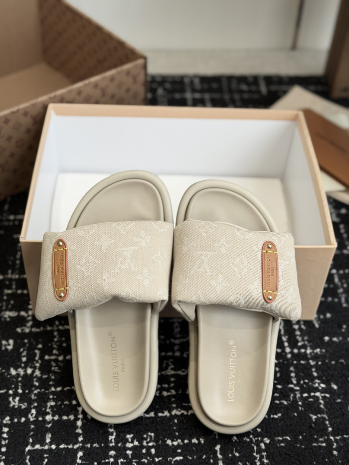 LOVT SANDAL 0415677