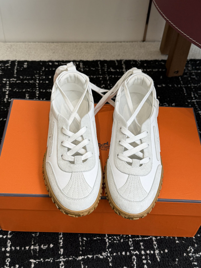 HER SHOES HM-41