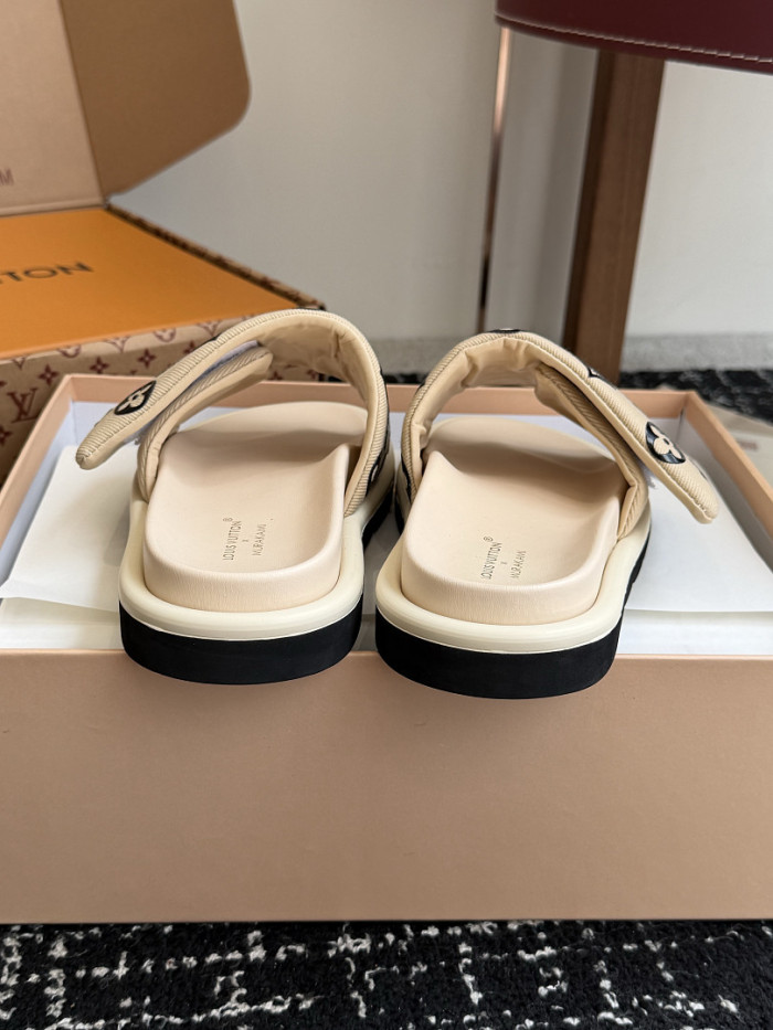 LOVT SANDAL 0415696