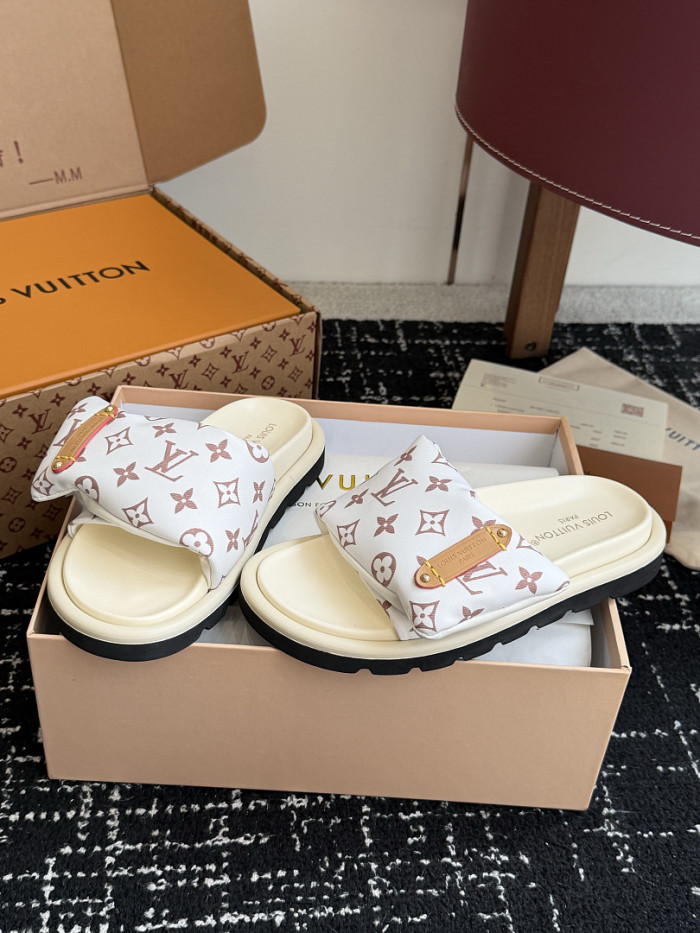 LOVT SANDAL 0415697