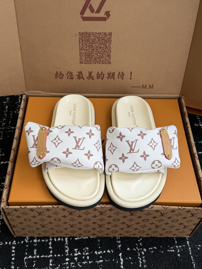 LOVT SANDAL 0415697