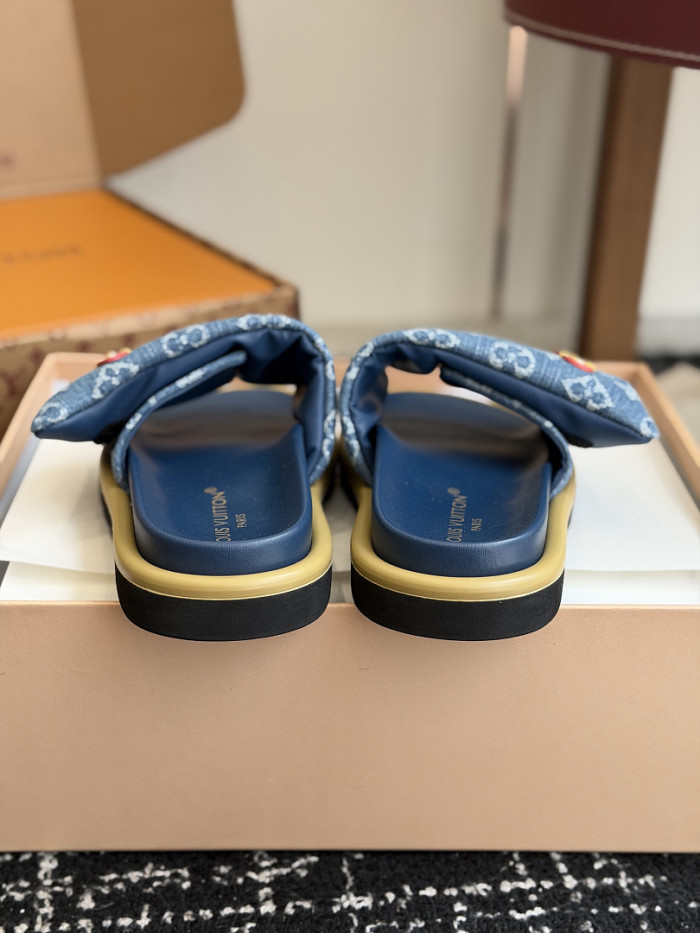LOVT SANDAL 0415701