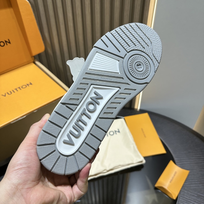LOVT SNEAKER lv-502