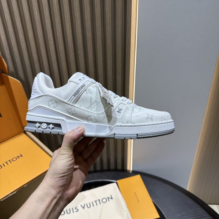 LOVT SNEAKER lv-502