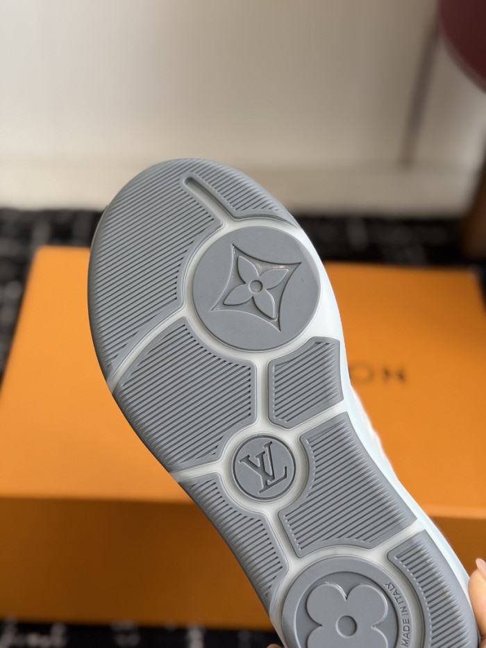 LOVT SNEAKER LV-649
