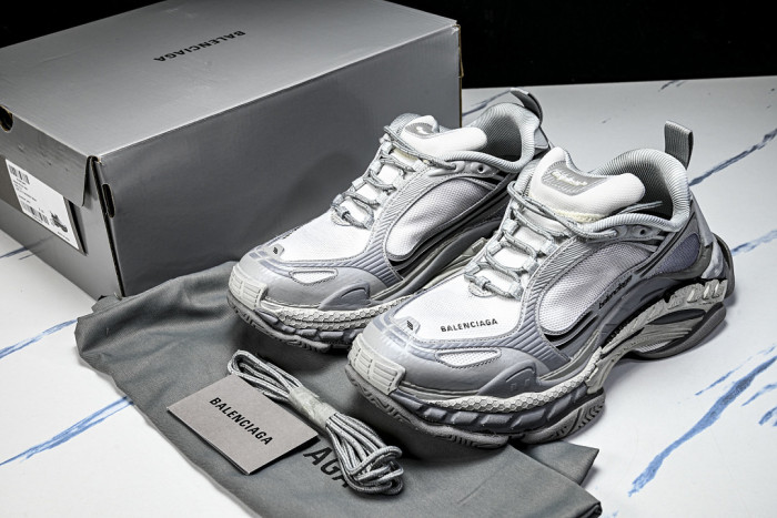 BL TRIPLE S 2 TRAINERS SNEAKERS BTS-22