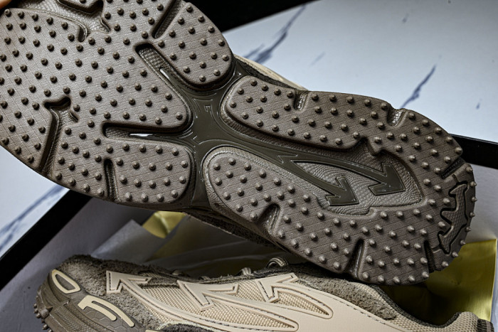OF BE RIGHT BACK SNEAKERS OB42
