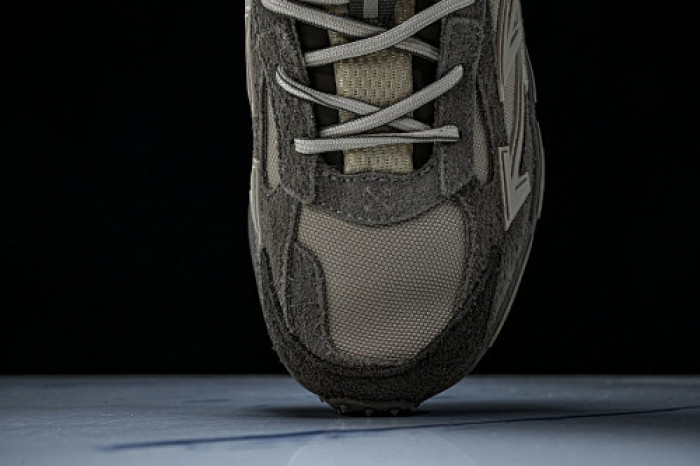OF BE RIGHT BACK SNEAKERS OB42