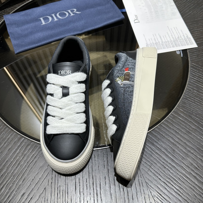 DR B33 LOW-TOP SNEAKERS DR-219