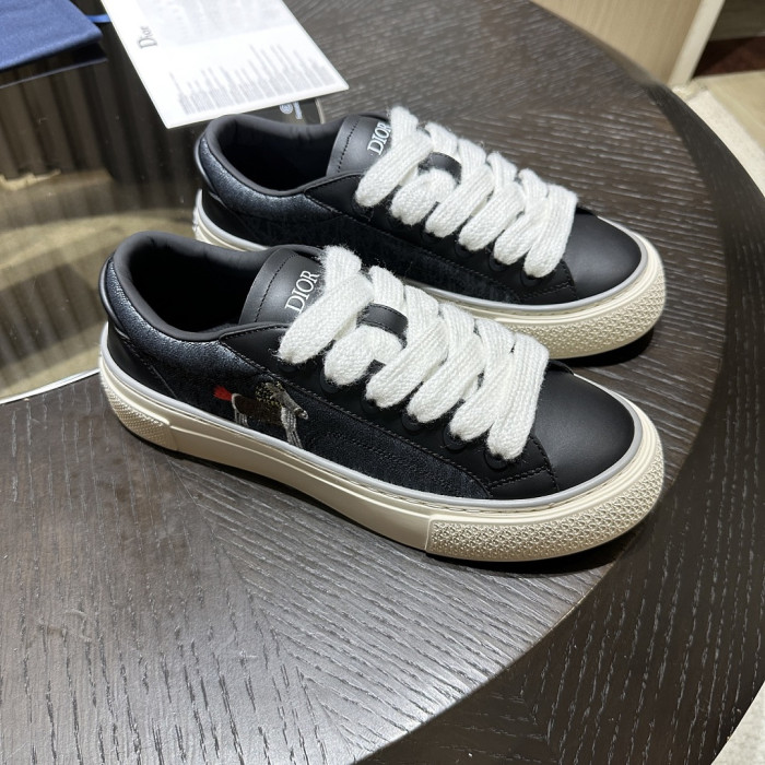 DR B33 LOW-TOP SNEAKERS DR-219