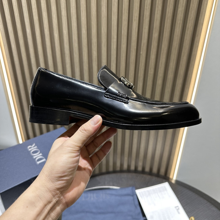 DR SNEAKER DR-221