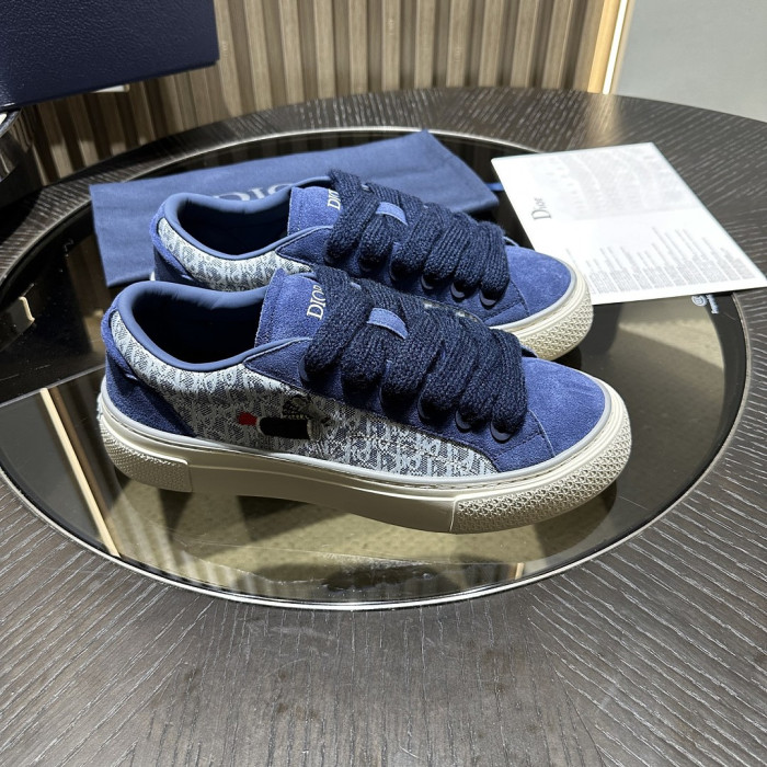 DR B33 LOW-TOP SNEAKERS DR-220