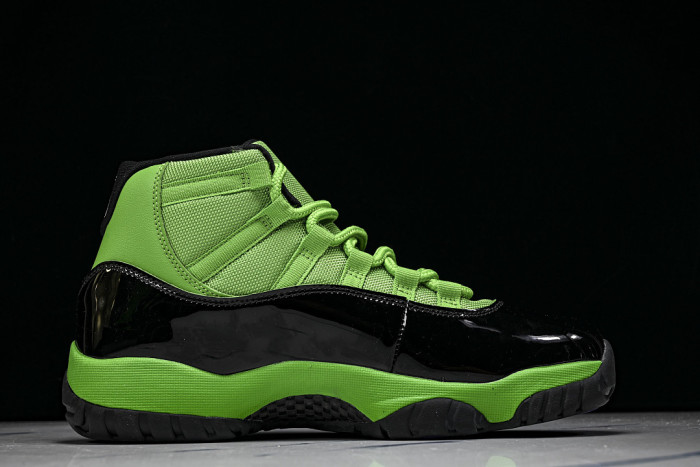 Air Jordan 11 CT8012-310
