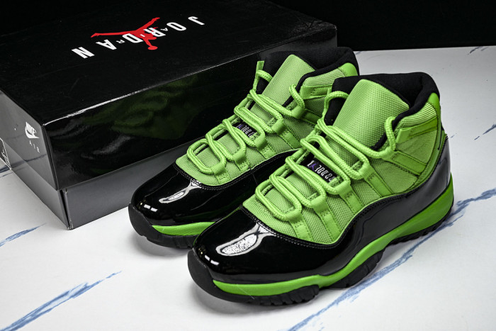 Air Jordan 11 CT8012-310