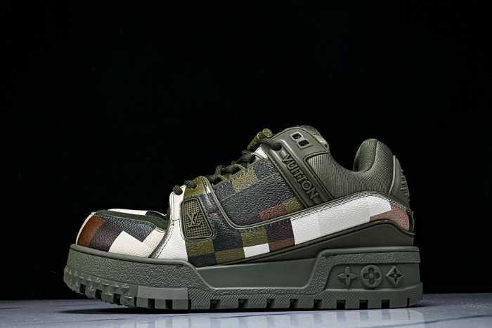LOVT SNEAKER lv-696