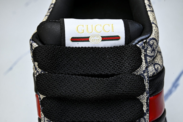 LOW-TOP SNEAKER GC-55