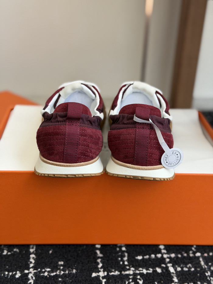 HER SHOES HM-46