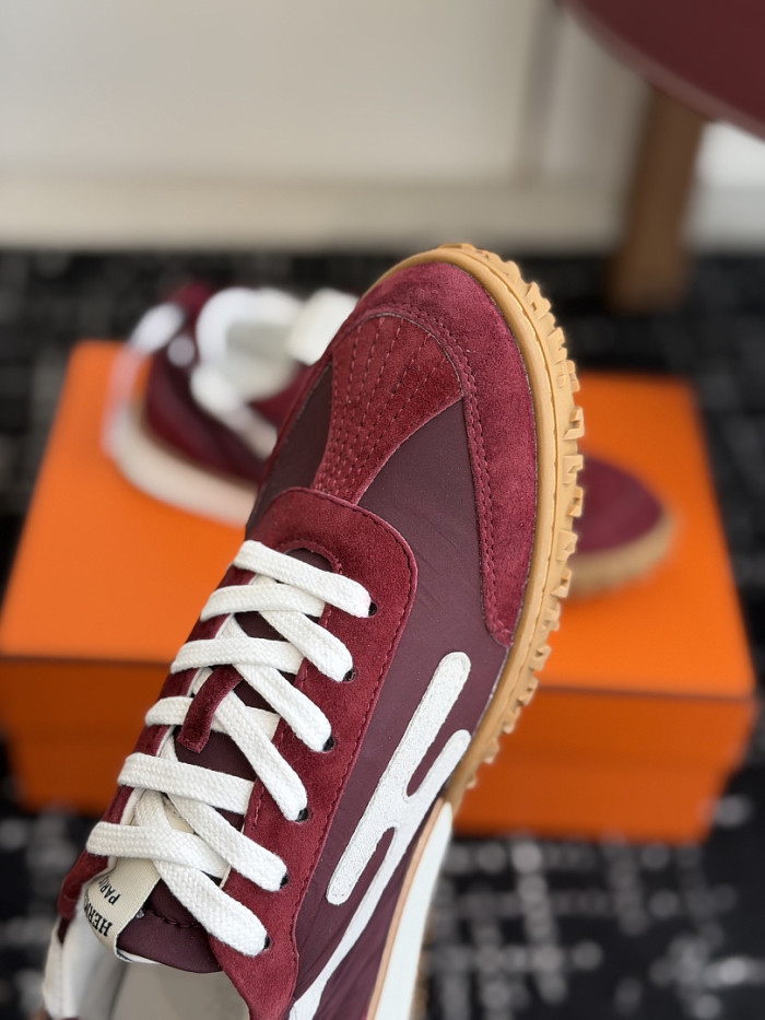 HER SHOES HM-46