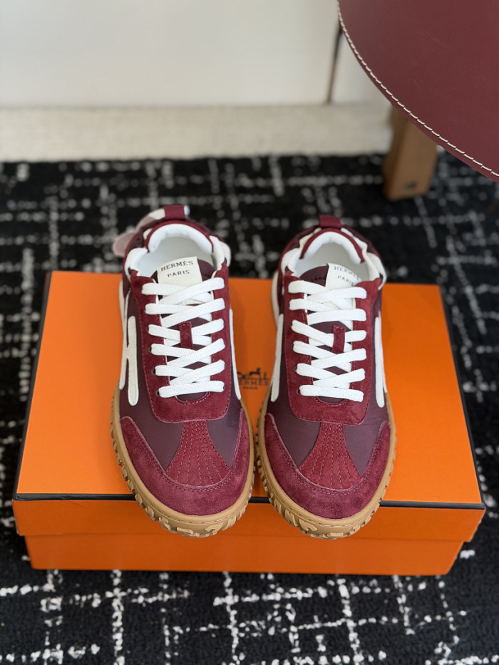 HER SHOES HM-46