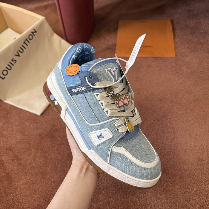 LOVT SNEAKER lv-709