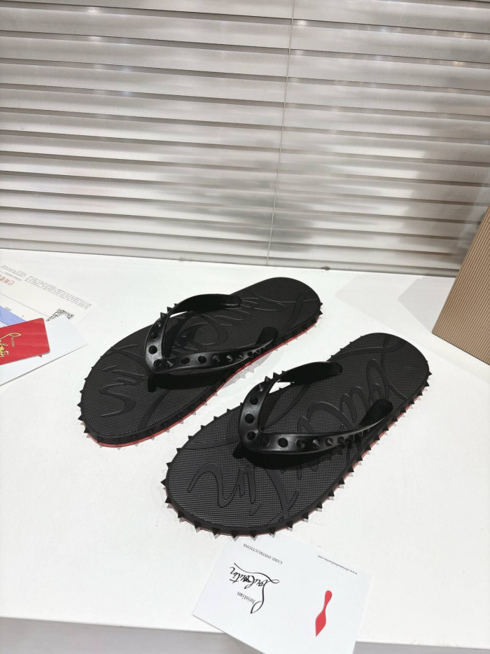 CL SLIPPERS 101217