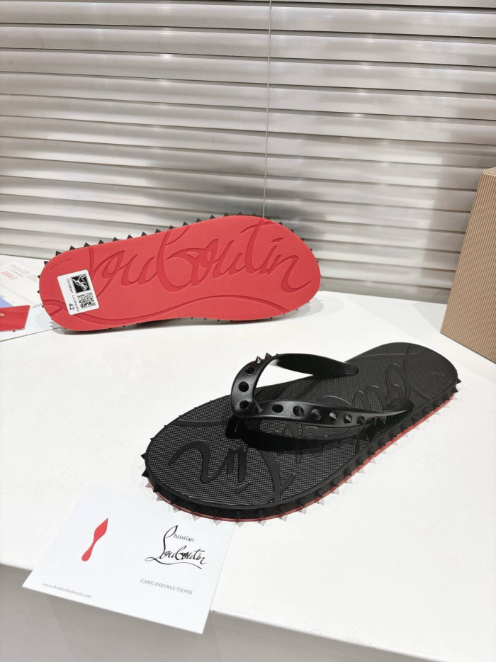 CL SLIPPERS 101217