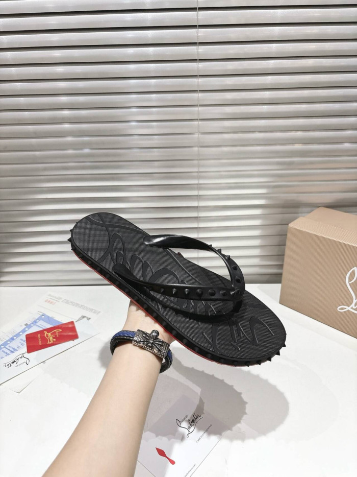 CL SLIPPERS 101217