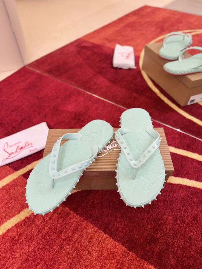 CL SLIPPERS 101219