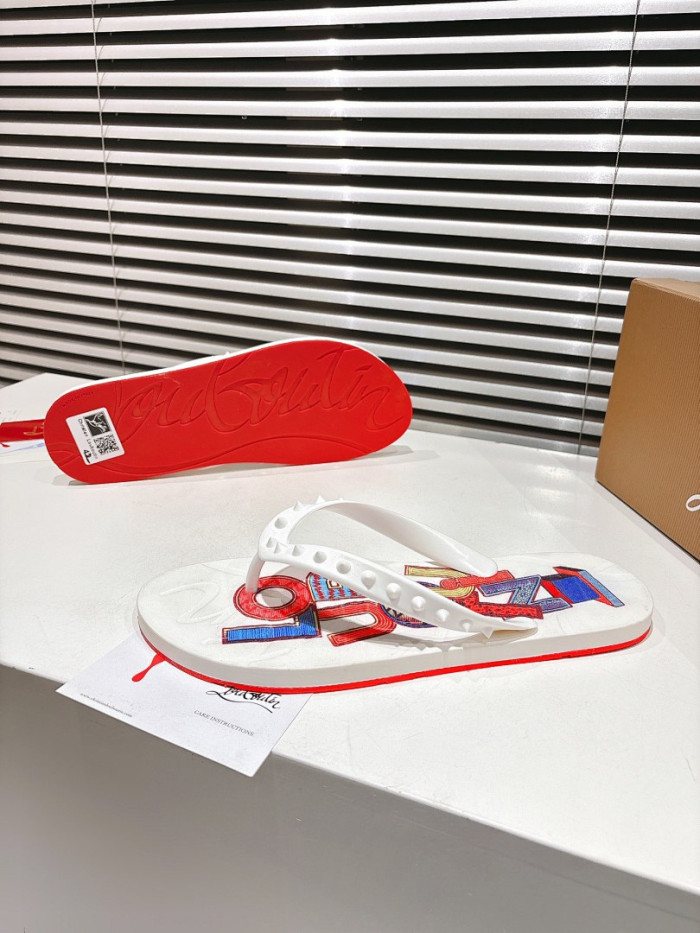 CL SLIPPERS 101222