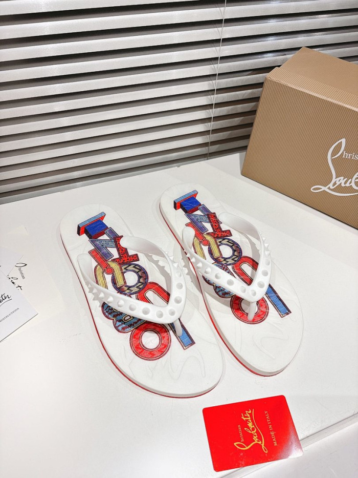 CL SLIPPERS 101222