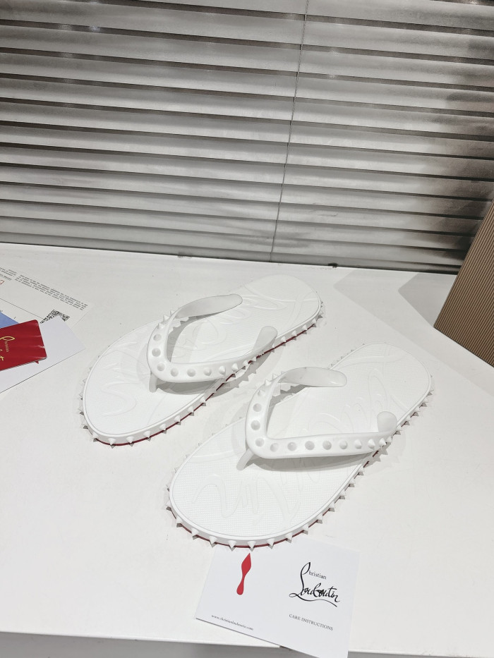 CL SLIPPERS 101225