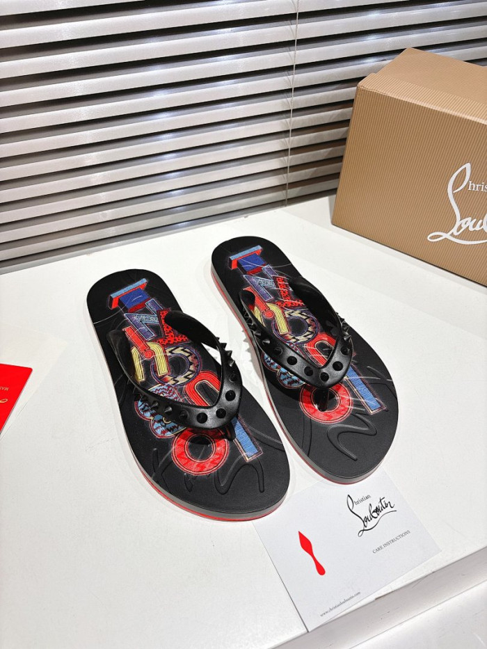 CL SLIPPERS 101224