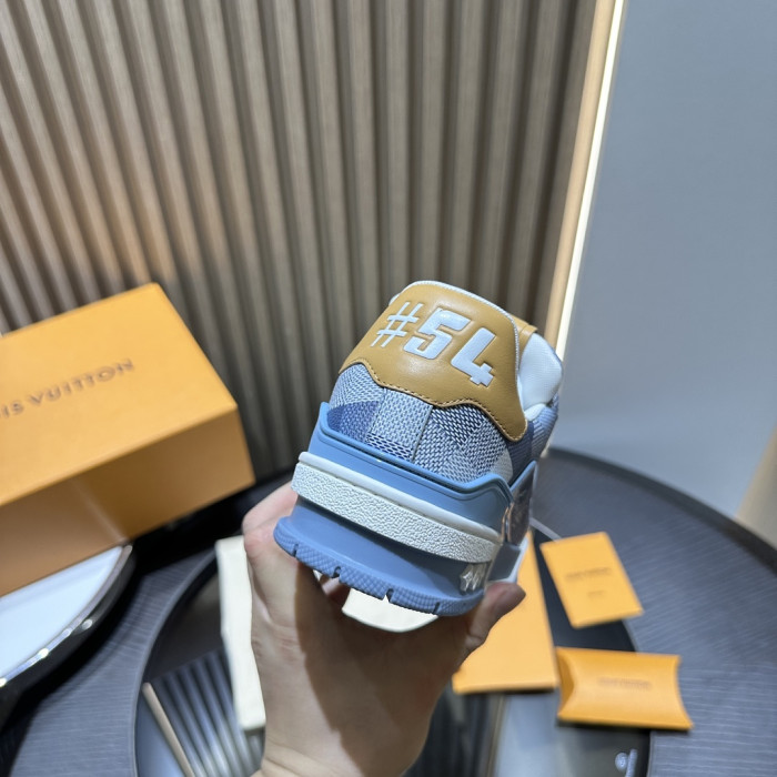 LOVT SNEAKER lv-699