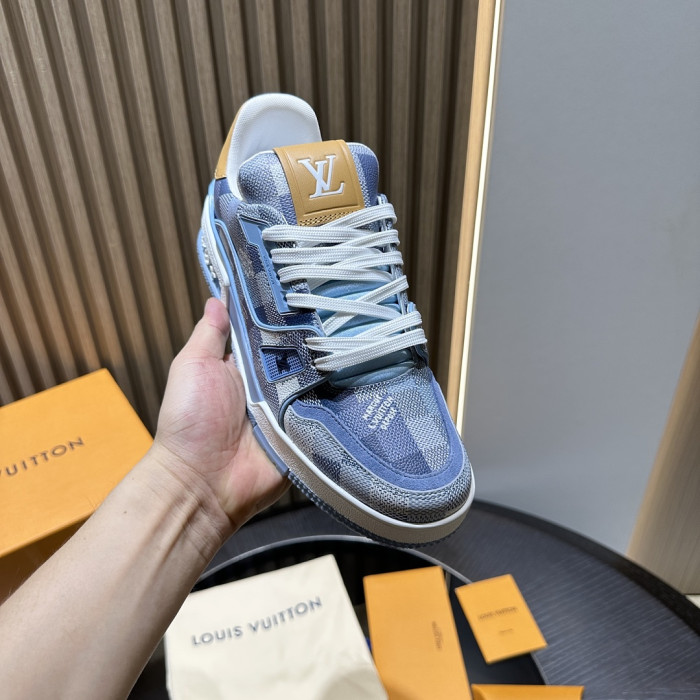 LOVT SNEAKER lv-699