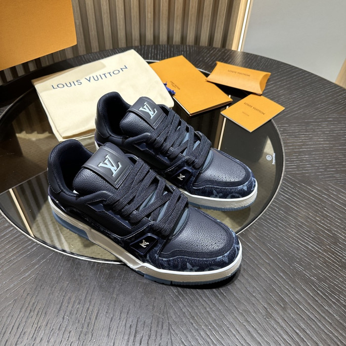 LOVT SNEAKER lv-700